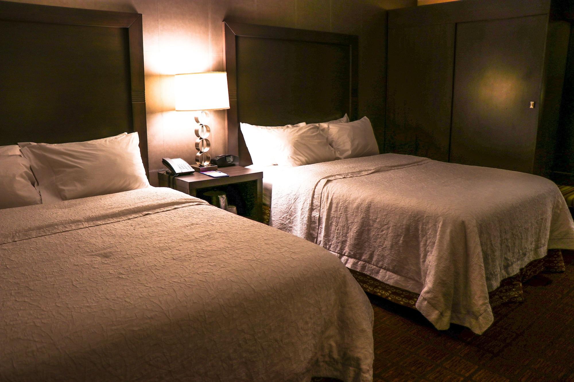 Hampton Inn Durango Bagian luar foto