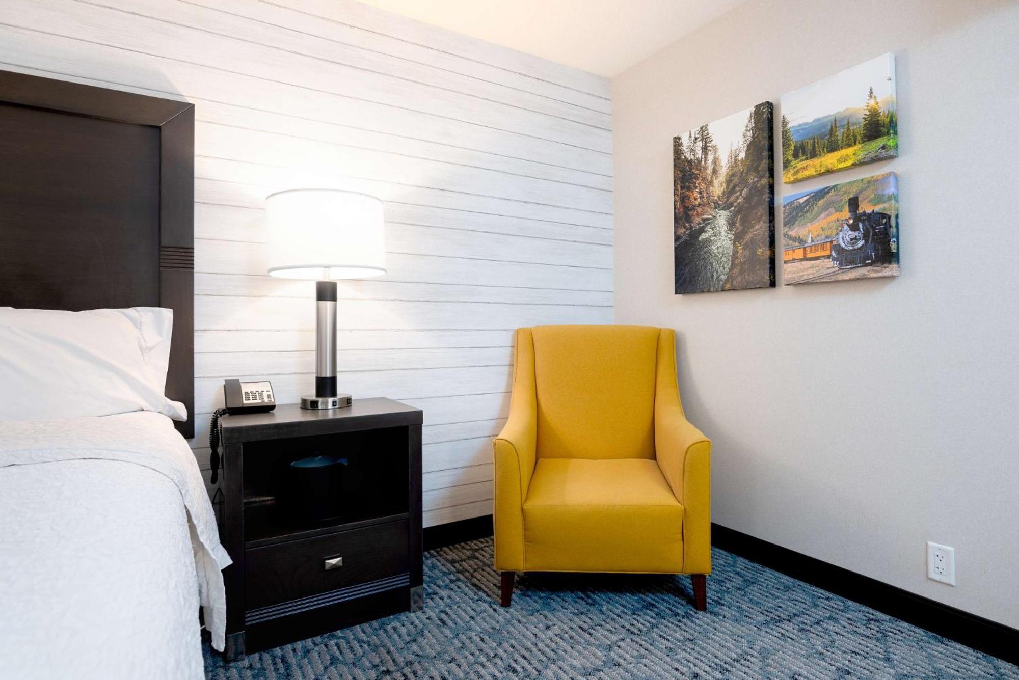 Hampton Inn Durango Bagian luar foto